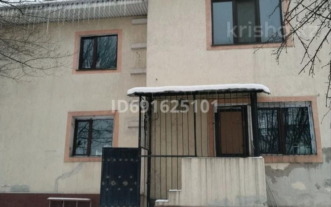 7-комнатный дом, 350 м², 5.6 сот., Бурундайская 164 - Школа 50 Almaty - photo 4