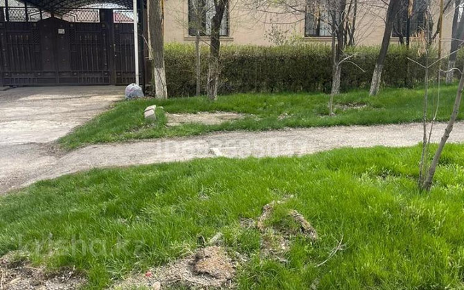 7-комнатный дом, 250 м², 8 сот., мкр Самал-2, Байтурсынова 174 - Аргынбекова Шымкент - изображение 2