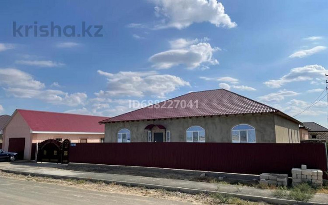 5-комнатный дом, 272 м², 8 сот., Ул.Дулат Бабатайулы 32 Атырау - изображение 1
