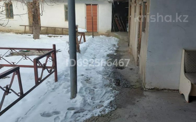 6-комнатный дом, 100 м², 6 сот., 11-й микрорайон, 11-й микрорайон 156 - Частный дом Shymkent - photo 7