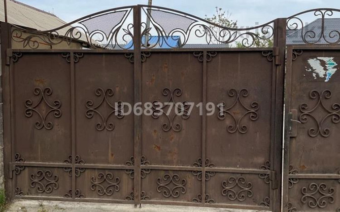 6-комнатный дом, 140 м², 10 сот., мкр Самал-3 37 - Братьев тажибаевых Shymkent - photo 1