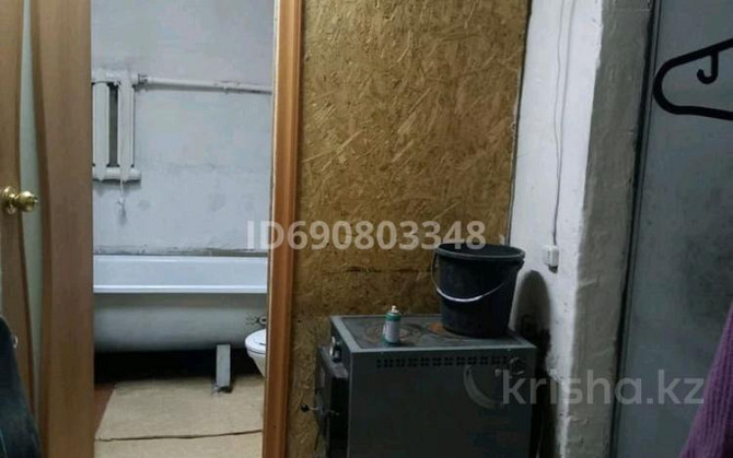 2-комнатный дом, 44 м², 10 сот., мкр Кунгей , Матена Рахимбекова 96 Караганда - изображение 2