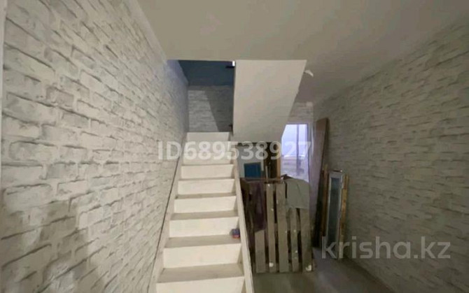 6-комнатный дом, 240 м², 10 сот., Луговая - Возле трассы  - изображение 3