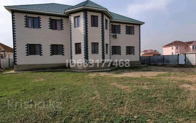8-комнатный дом, 260 м², 3 сот., Ж.Нигметов 51  - photo 1
