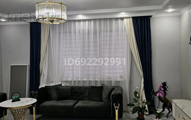 5-комнатный дом, 210 м², 8 сот., мкр Калкаман-3, Мкр Калкаман-3 Нурпеисова 186 - Между Абая и Шаляпи Алматы - изображение 1