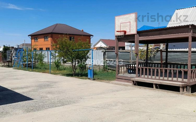 5-комнатный дом, 204 м², 12 сот., мкр Сарыкамыс, Бимакова - Мкр. Оркен, сразу через дорогу после мкр Атырау - изображение 6