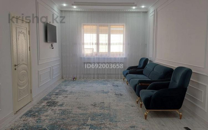 5-комнатный дом, 272 м², 9 сот., мкр Самал, Карабура 42 Атырау - изображение 3