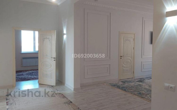 5-комнатный дом, 272 м², 9 сот., мкр Самал, Карабура 42 Атырау - изображение 2