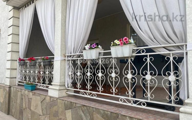 6-комнатный дом, 301 м², 10 сот., Байдыбек баба 8 - Сыргабекова  - photo 1