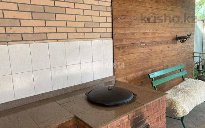 6-комнатный дом, 301 м², 10 сот., Байдыбек баба 8 - Сыргабекова  - photo 2