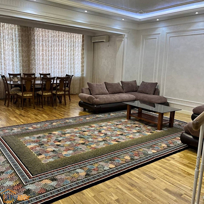 5-комнатная квартира в аренду, 300 м2, Ташкентская область, Янгихаят, улица Чехова  - photo 1
