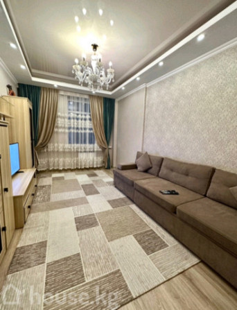 1-комн. кв., 40 м2, Бишкек, Золотой квадрат, Токтогула 114, 116 Бишкек - изображение 1