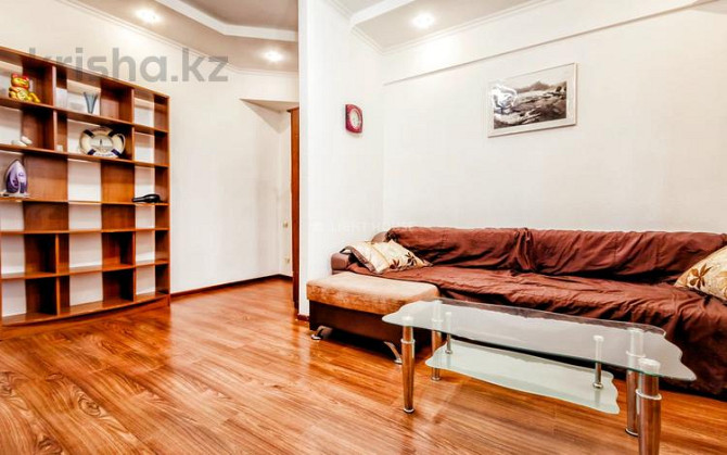2-комнатная квартира, 60 м², 5/5 этаж посуточно, Байтурсынова 98/2 Almaty - photo 2