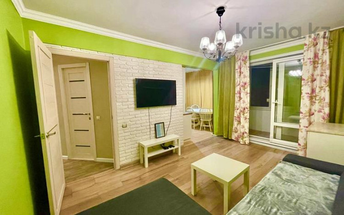 3-комнатная квартира, 73 м², 5/5 этаж посуточно, улица Льва Толстого 12 Ust-Kamenogorsk - photo 3