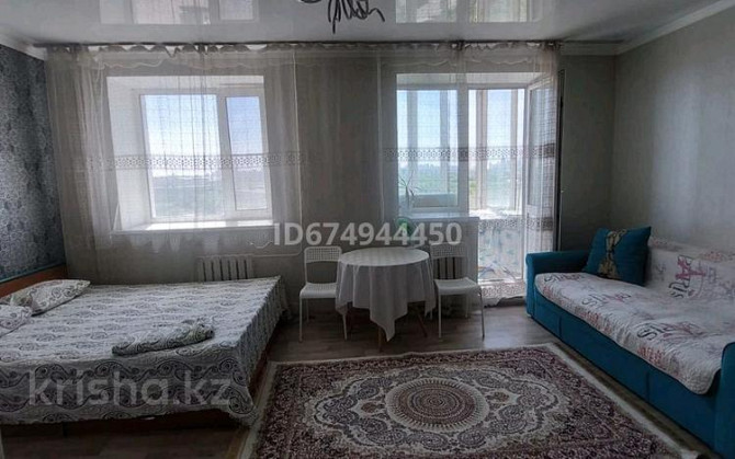1-комнатная квартира, 38 м², 4/12 этаж посуточно, Валиханова 2 — Иманова Astana - photo 1