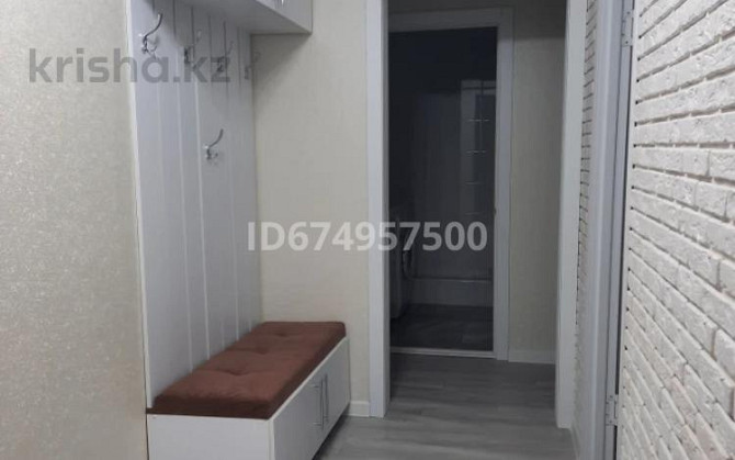 2-комнатная квартира, 49 м², 1/5 этаж посуточно, мкр Кунаева 26 Oral - photo 3