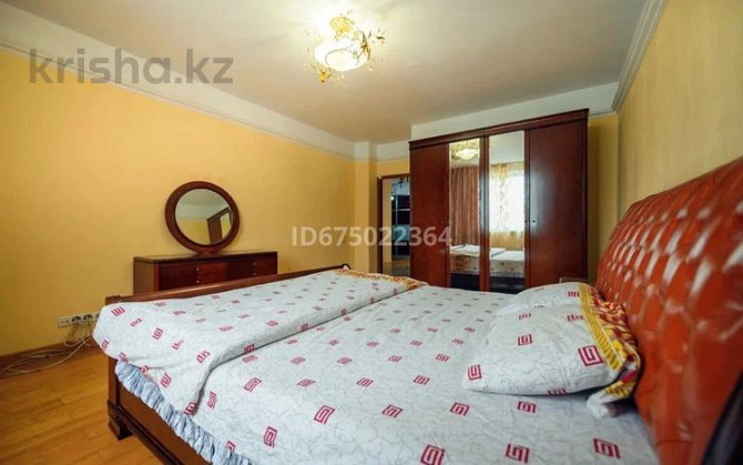 3-комнатная квартира, 100 м², 14/14 этаж посуточно, Торайгырова 25 Almaty - photo 6