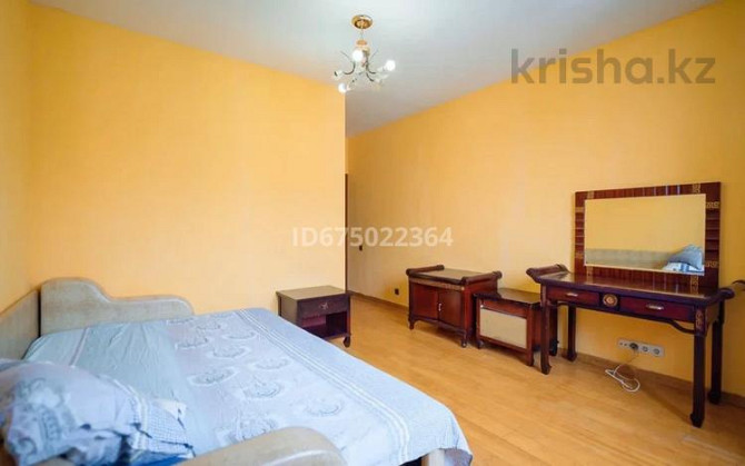 3-комнатная квартира, 100 м², 14/14 этаж посуточно, Торайгырова 25 Almaty - photo 8