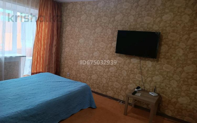 1-комнатная квартира, 32 м², 3/5 этаж посуточно, Бухар Жырау 353 — Ак. Чокина Pavlodar - photo 4