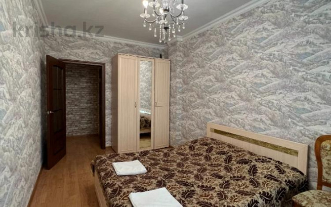 2-комнатная квартира, 50 м², 14 этаж посуточно, проспект Республики 40 Karagandy - photo 3