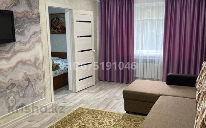 2-комнатная квартира, 68 м², 3/4 этаж посуточно, Толе Би 61 — Айтиева Taraz - photo 1