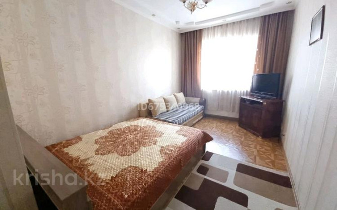 1-комнатная квартира, 50 м², 2/9 этаж посуточно, Кюйши Дины 28 — Жумабаева Astana - photo 1