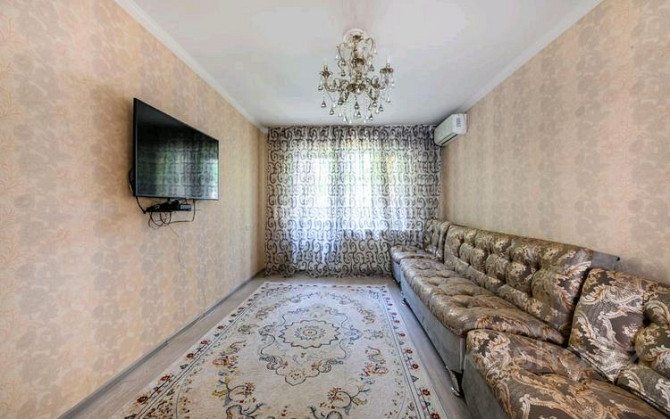 3-комнатная квартира, 80 м², 2/5 этаж посуточно, Розыбакиева 39 — Басенова Almaty - photo 3