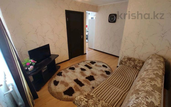 1-комнатная квартира, 36 м², 2/5 этаж посуточно, Алиханова 10а — Бухар Жырау Karagandy - photo 4