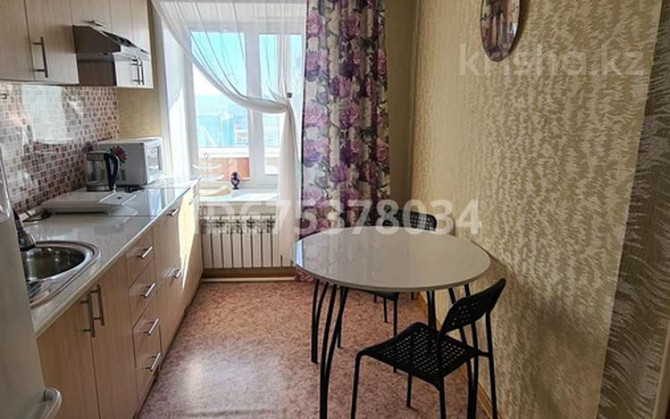 2-комнатная квартира, 40 м², 1/3 этаж посуточно, Мкр Горный 12 Shchuchinsk - photo 5