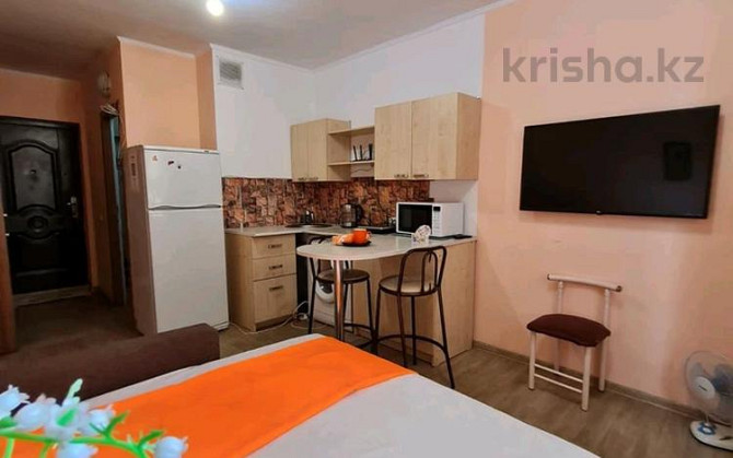 1-комнатная квартира, 25 м², 3 этаж посуточно, Казыбек би 125 — Досмухамедова Almaty - photo 2