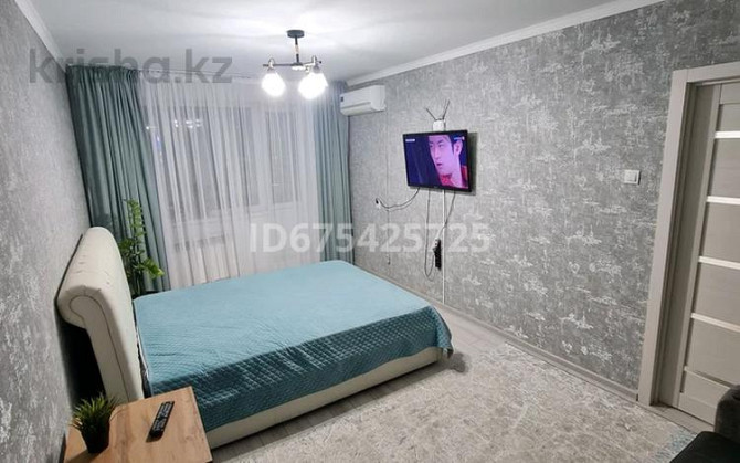 2-комнатная квартира, 50 м², 3/9 этаж посуточно, проспект Назарбаева 32 — Кутузова Pavlodar - photo 4