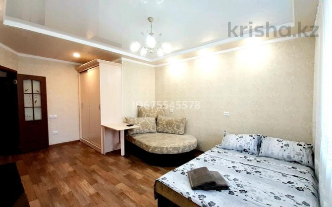 1-комнатная квартира, 45 м², 2/12 этаж посуточно, Шакарима 60 — Кабанбай батыра Semey - photo 1
