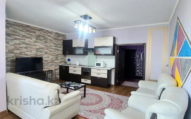 3-комнатная квартира, 120 м², 11/20 этаж посуточно, мкр Тастак-2, Брусиловского 163 — Шакарима Almaty - photo 2