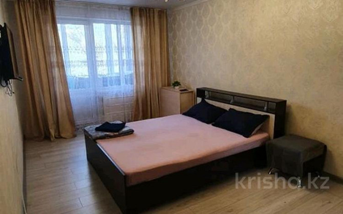 2-комнатная квартира, 38 м², 4/5 этаж посуточно, мкр Орбита-1, Мкр Орбита-4 5 Almaty - photo 1