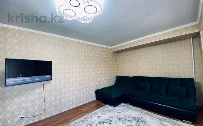 2-комнатная квартира, 65 м², 4/18 этаж посуточно, Панфилова 101 — Абылайхана жибек жолы ЦУМ арбат Almaty - photo 2