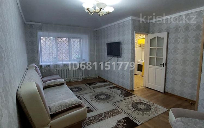 2-комнатная квартира, 46 м², 1/4 этаж посуточно, Катаева 61 Pavlodar - photo 6