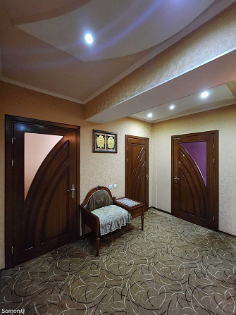 5-комн. квартира, 3 этаж, 117 м², 19мкр  - photo 7