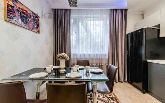 4-комнатная квартира, 100 м², 2/8 этаж посуточно, Кожемкулова 117 — Гоголя Almaty