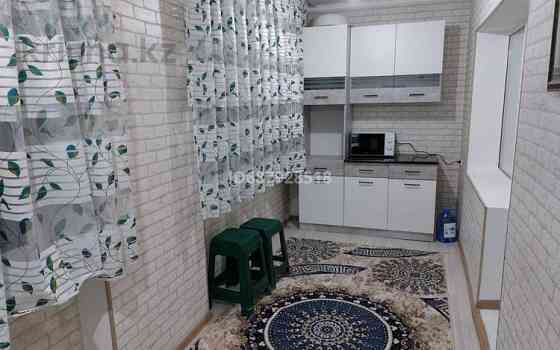3-комнатная квартира, 70 м², 1/2 этаж посуточно, С.Кожанова — В центре города Turkestan