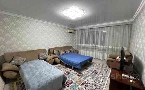 3-комнатная квартира, 90 м², 7/9 этаж посуточно, Кунаева 13 — Камшат Shymkent