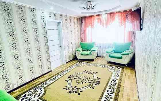 3-комнатная квартира, 65 м², 1/5 этаж посуточно, Адразакова з — Дархан Shymkent
