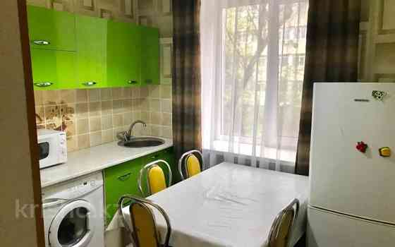 1-комнатная квартира, 32 м², 3/4 этаж посуточно, Карасай батыра 69 — Желтоксан Almaty